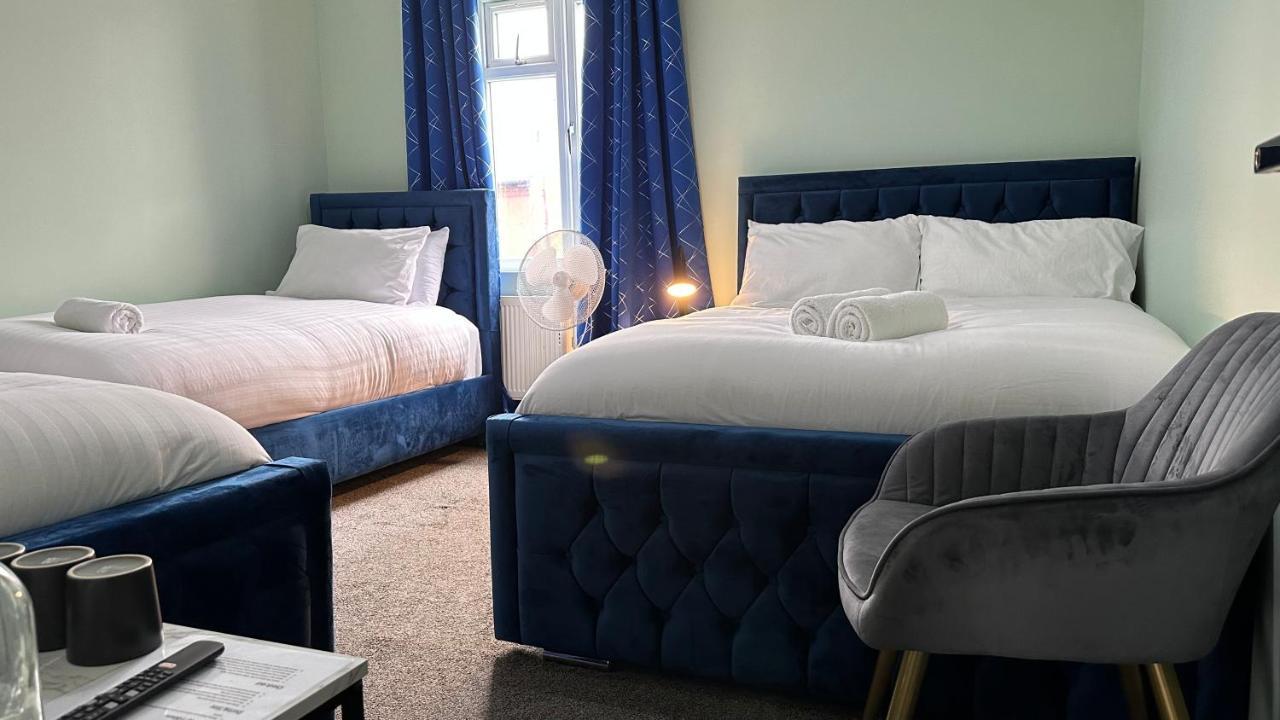 Homestay In Walsall Buitenkant foto